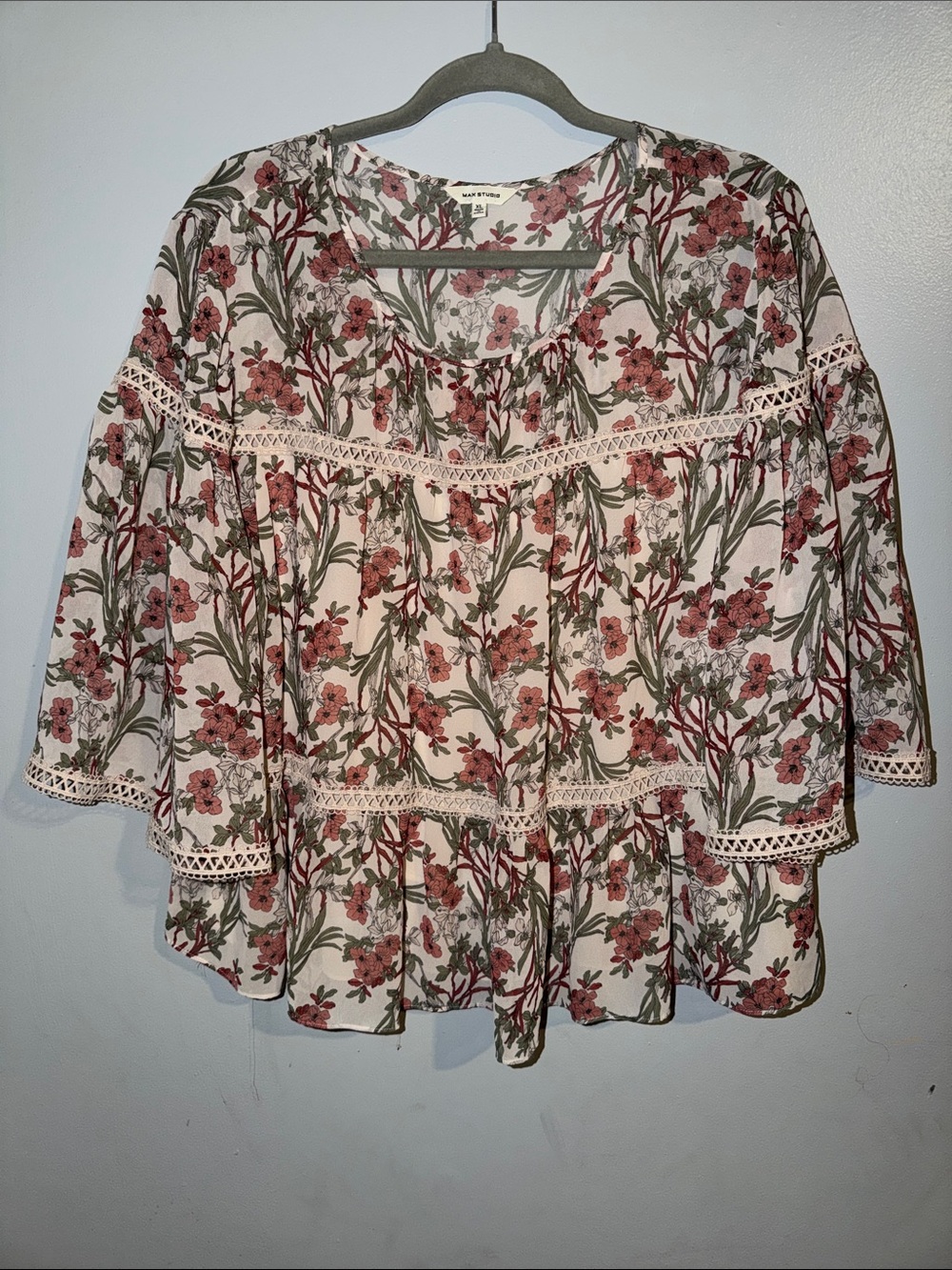 Floral & Woven Detail Blouse
